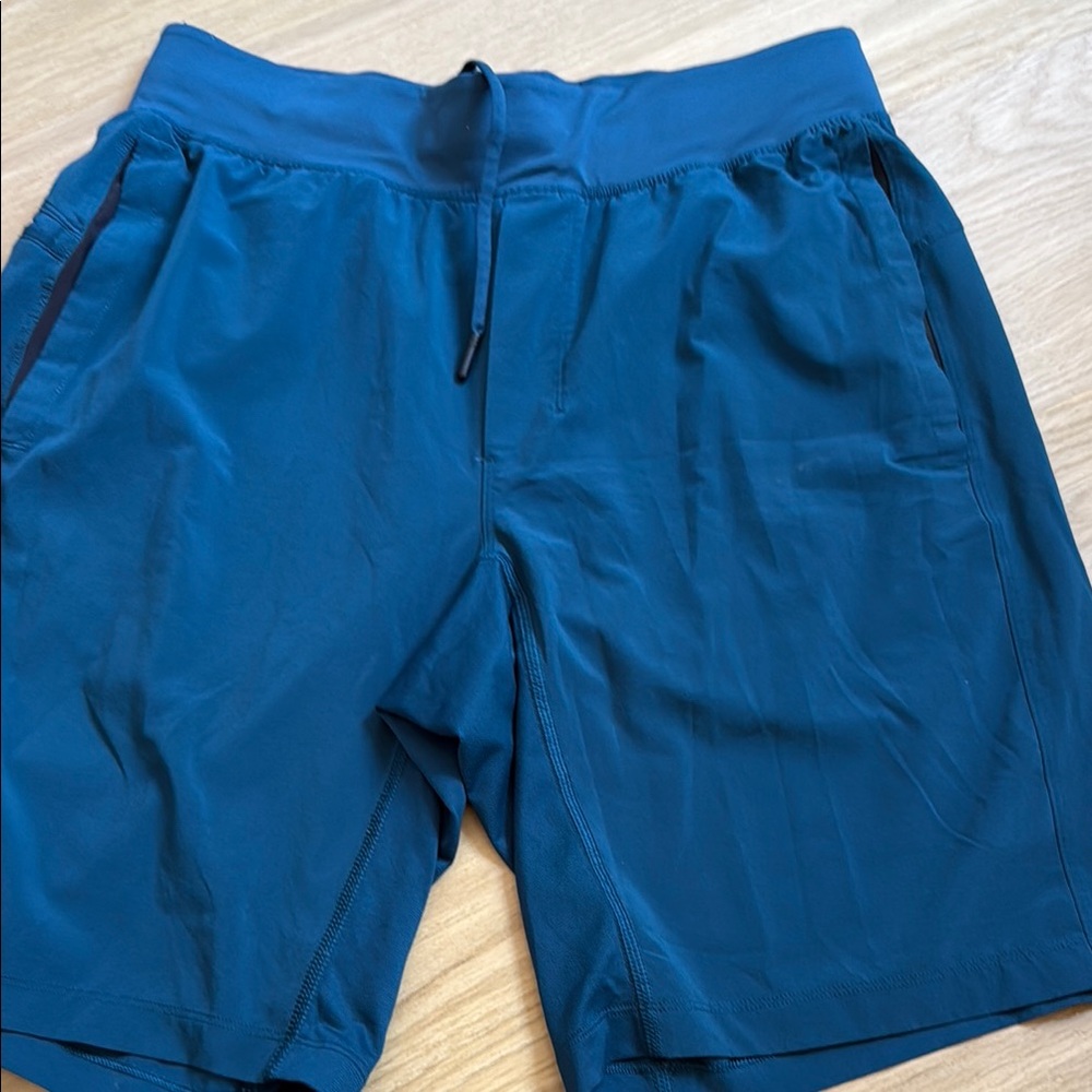 Lululemon Men's Teal Athletic Shorts with Pockets